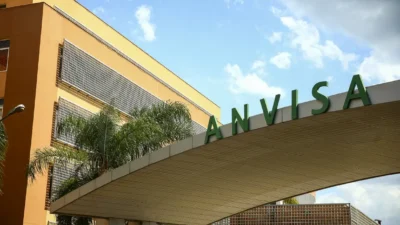 Anvisa suspende lote de medicamentos para hipertensão e câncer de mama