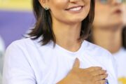 Michelle Bolsonaro exige condição para atuar na campanha de Flávio