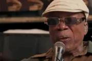 Milton Nascimento dá entrada em hospital com quadro de pneumonia
