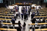 Aprovada MP que destina parte da arrecadação com as bets para financiar atividades da Polícia Federal