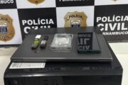Operação Libertas: Polícia Civil apreende equipamentos eletrônicos durante investigação sobre armazenamento de pornografia infantil em Petrolina