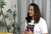 Lucinha Mota reforça que acampará em frente ao fórum se júri do caso Beatriz for transferido de Petrolina