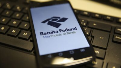 Lote especial de restituição do IRPF começa a ser pago nesta quarta