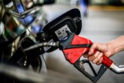 Governo deve aumentar etanol na gasolina para 32%; veja carros afetados
