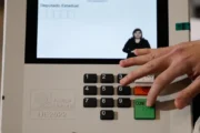 Eleições 2026: Campanha eleitoral nas ruas e propaganda virtual começam neste domingo; estão liberados carreatas, panfletagens e anúncios na internet