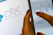 BC libera Pix automático em conta-salário e prevê exclusão imediata de instituições; veja mudanças