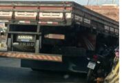 Acidente entre moto e caminhão deixa trânsito lento nesta quinta-feira (17) na Ponte Presidente Dutra, entre Juazeiro e Petrolina