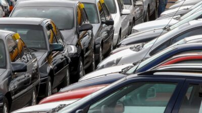 Veículos com placas de finais 7 e 8 devem quitar o IPVA até o fim de outubro na Bahia