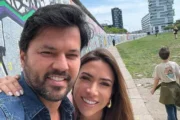 Patrícia Abravanel aparece sem aliança e aumenta rumores de separação de Fábio Faria