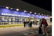 Voo da Gol de Petrolina para Guarulhos é cancelado e gera revolta de passageiros
