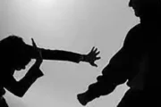 Homem é conduzido à delegacia suspeito de agredir filha adolescente em Juazeiro; jovem sofreu fratura no braço